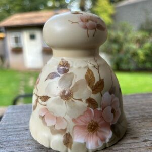 Victorian Garden for Hummelwerk  Dogwood pattern. Shaker